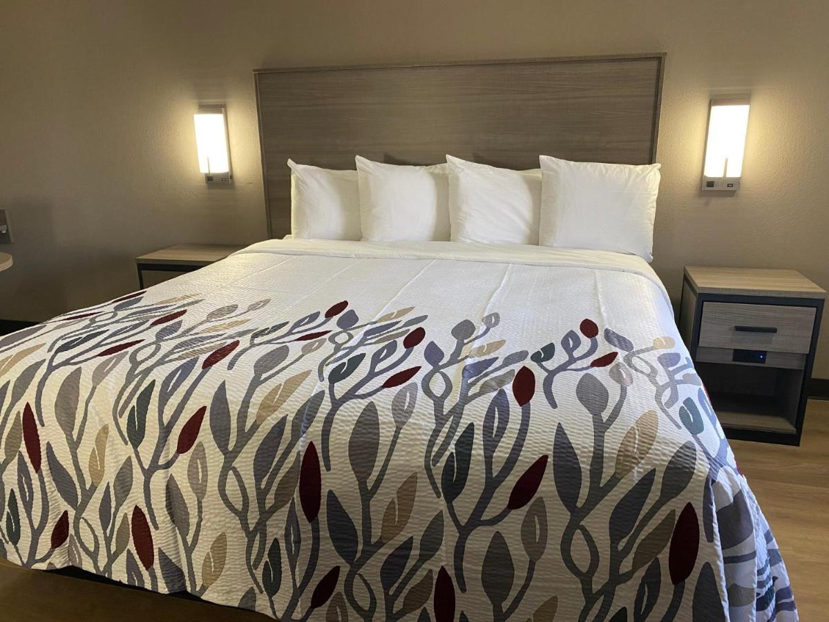 Red Roof Inn Jacksonville, Al Экстерьер фото