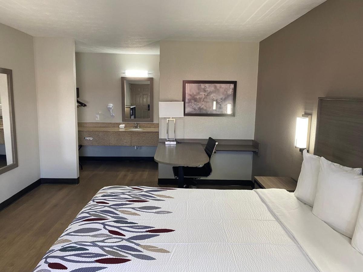 Red Roof Inn Jacksonville, Al Экстерьер фото