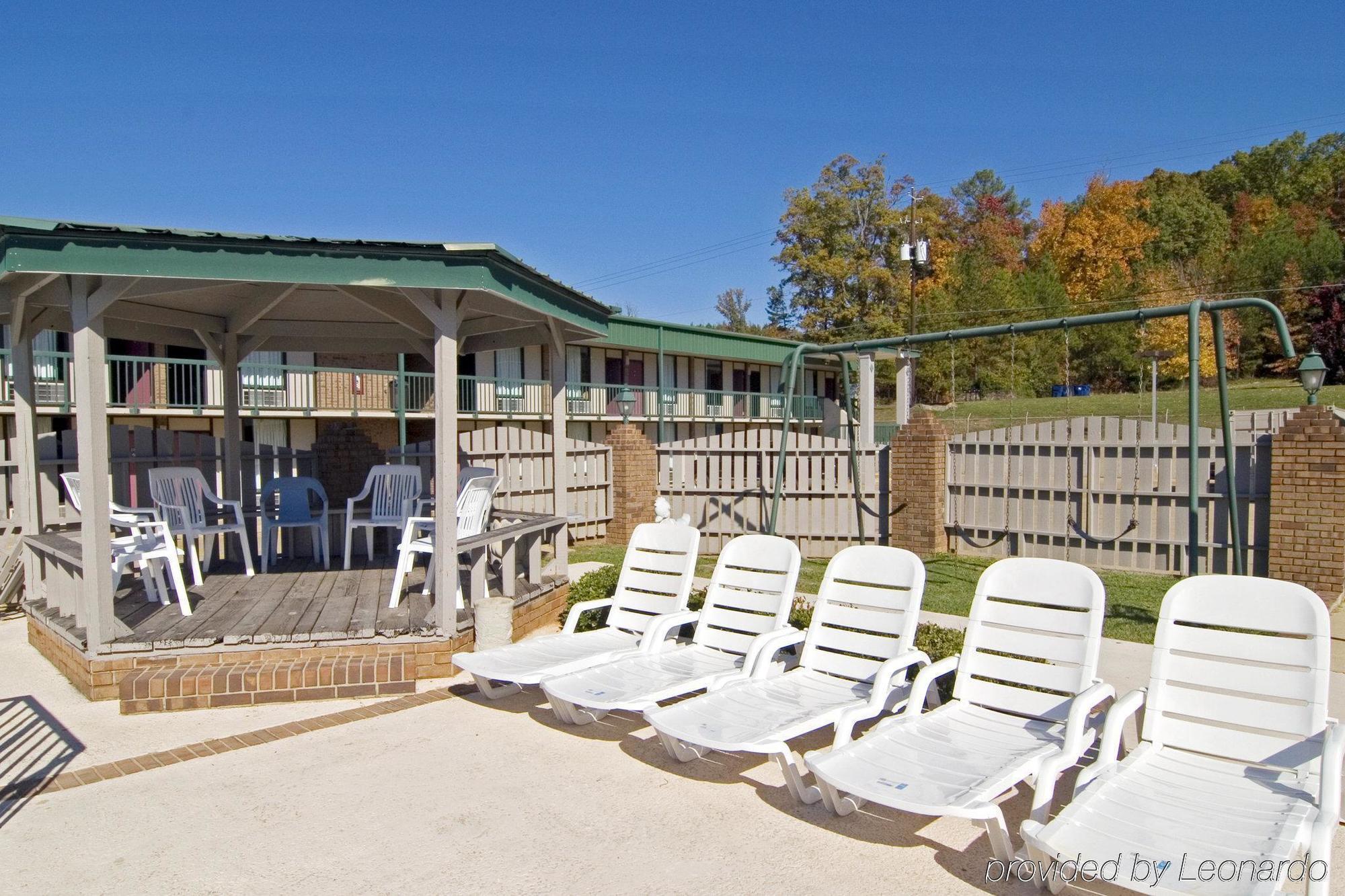 Red Roof Inn Jacksonville, Al Экстерьер фото